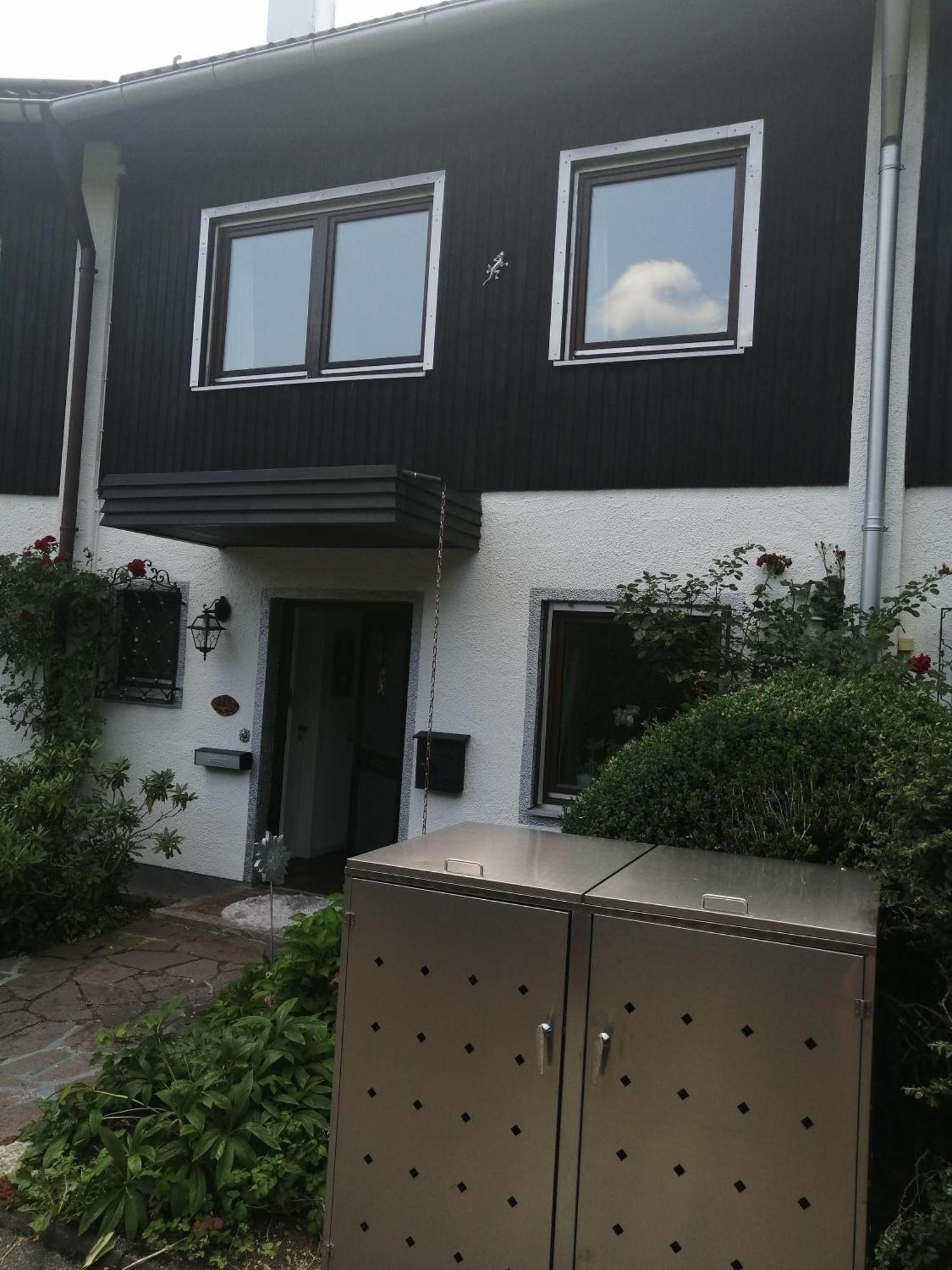 Elegant-Terraced-House-With-Bikes-Near-The-Lake-Children-At-Least-6-A-Old Starnberg Luaran gambar